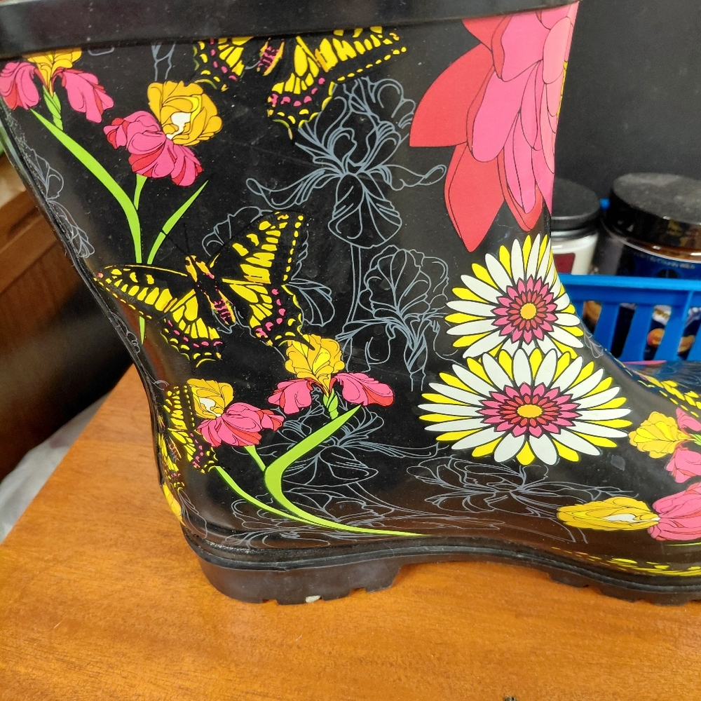 Rainboots  K&W - Picture 9 of 10